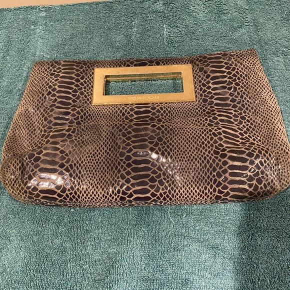 Michael Kors Purse - Picture 10 of 10